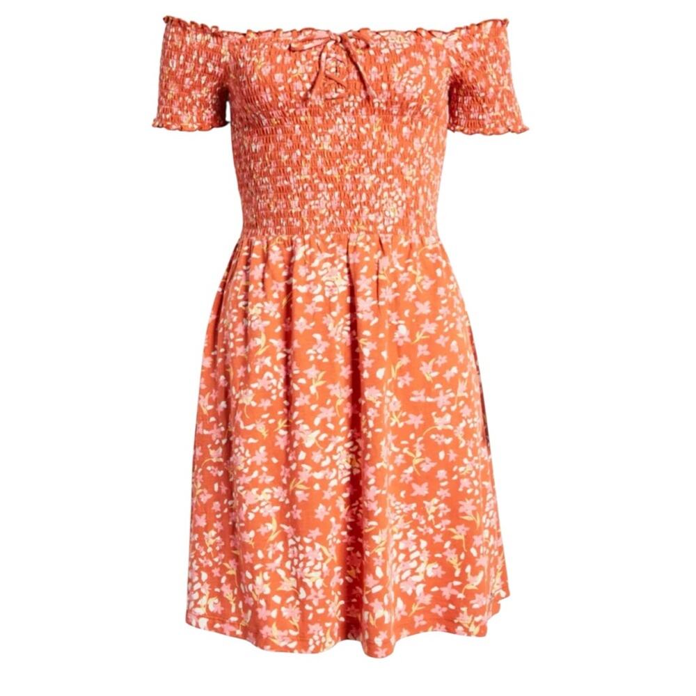 Roxy Smocked Dress Size M Dainty Floral Off Shoulder Boho Surfer Beachy Coastal